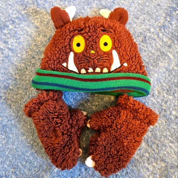 The Gruffalo sherpa winter hat a claw mittens set size 1-2 years - Picture 1 of 10